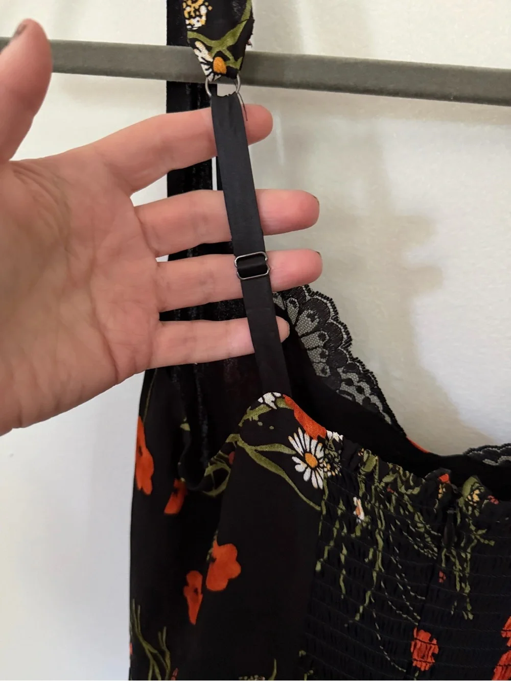 NWT REFORMATION Irisa Floral Trumpet Dress in Robyn Size US 0 lace trim - Picture 5 of 15